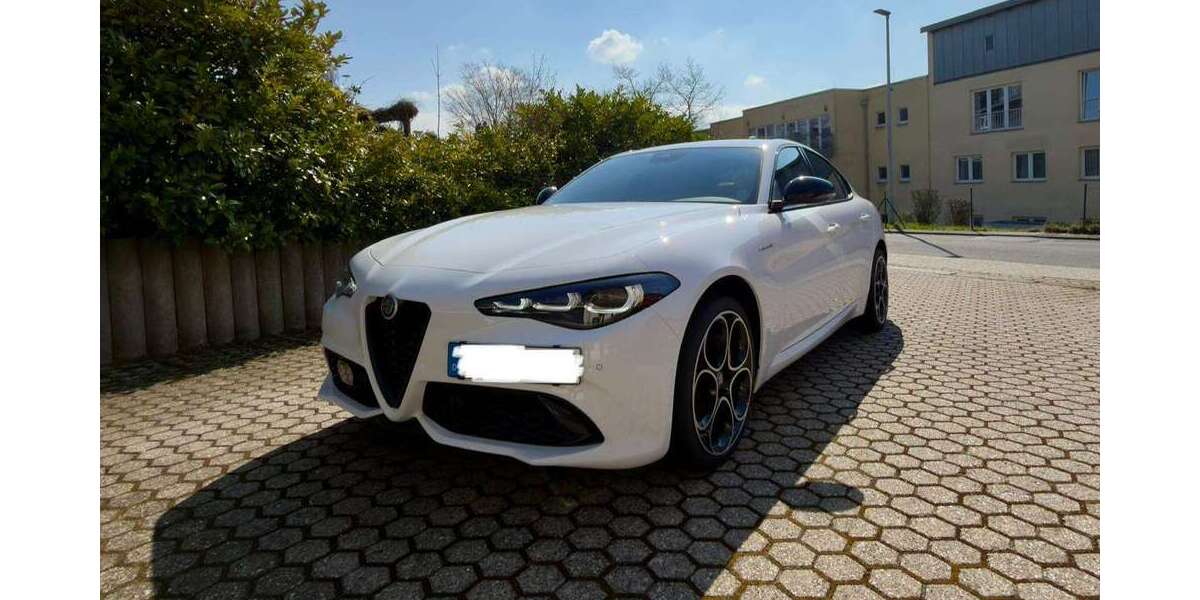 Alfa Romeo Giulia 27.500 km 35.780 &euro; Nastätten, Stadt 56355