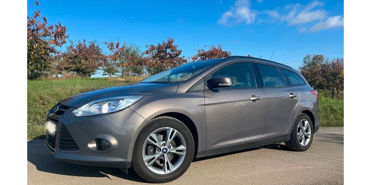 Ford Focus 161.000 km 5.150 &euro; Kettig 56220