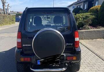 Suzuki Jimny 112.000 km 11.990 &euro; Diez 65582