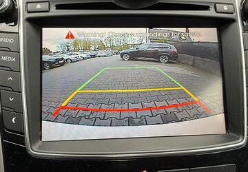 Hyundai i30 94.590 km 9.690 &euro; Diez 65582