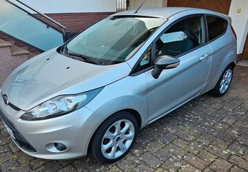 Ford Fiesta 102.062 km 5.300 &euro; Koblenz 56072