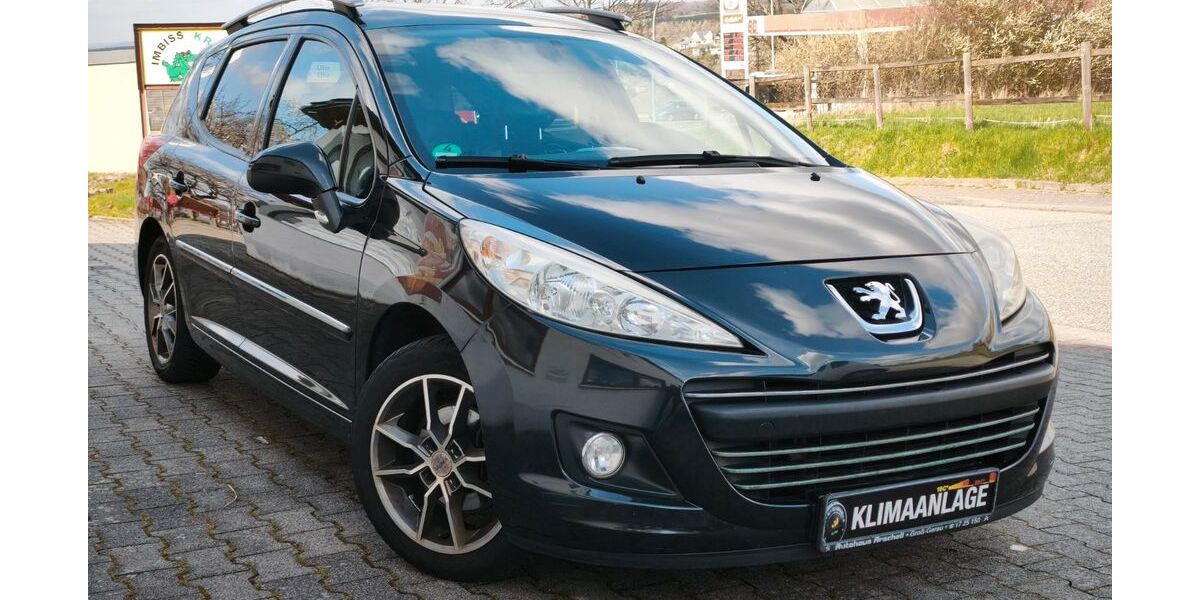 Peugeot 207 165.000 km 2.750 &euro; Nastätten 56355