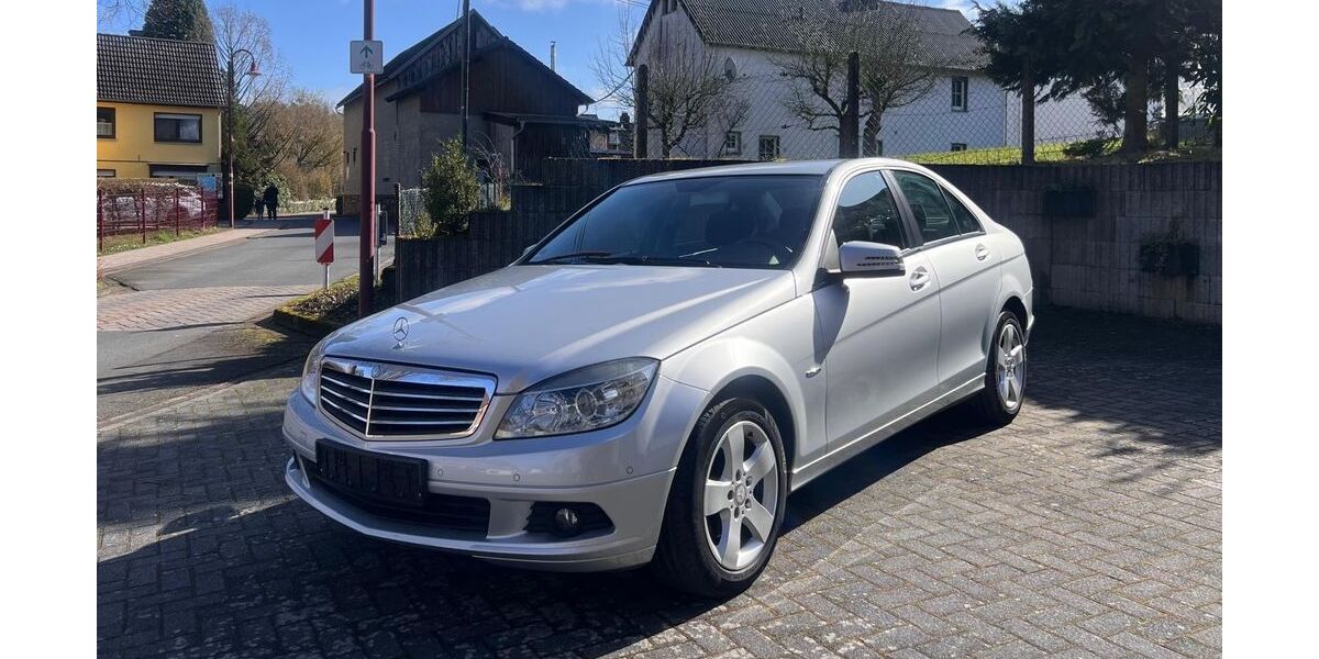 Mercedes-Benz C 220 156.000 km 7.999 &euro; Raubach 56316