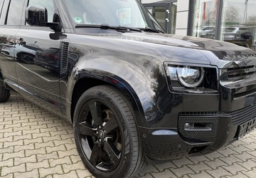 Land Rover Defender 110 V8 21.800 km 98.790 &euro; Koblenz 56070