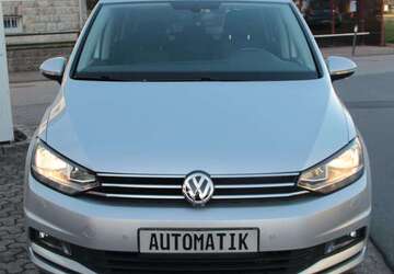 VW Touran 136.500 km 17.990 &euro; Nauort 56237