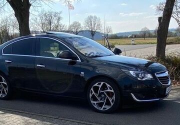 Opel Insignia 245.000 km 5.900 &euro; Diez 65582