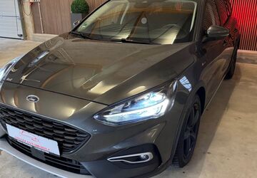 Ford Focus 84.054 km 14.499 &euro; Horhausen 56593