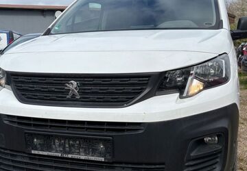 Peugeot Partner 85.000 km 6.950 &euro; Ochtendung 56299