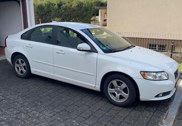 Volvo S40 159.000 km 7.200 &euro; Osterspai 56340