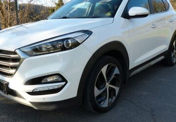 Hyundai TUCSON 155.000 km 12.400 &euro; Alken 56332