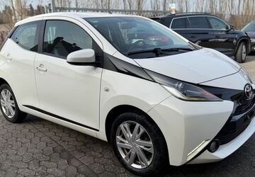 Toyota Aygo (X) 150.000 km 5.990 &euro; Plaidt 56637