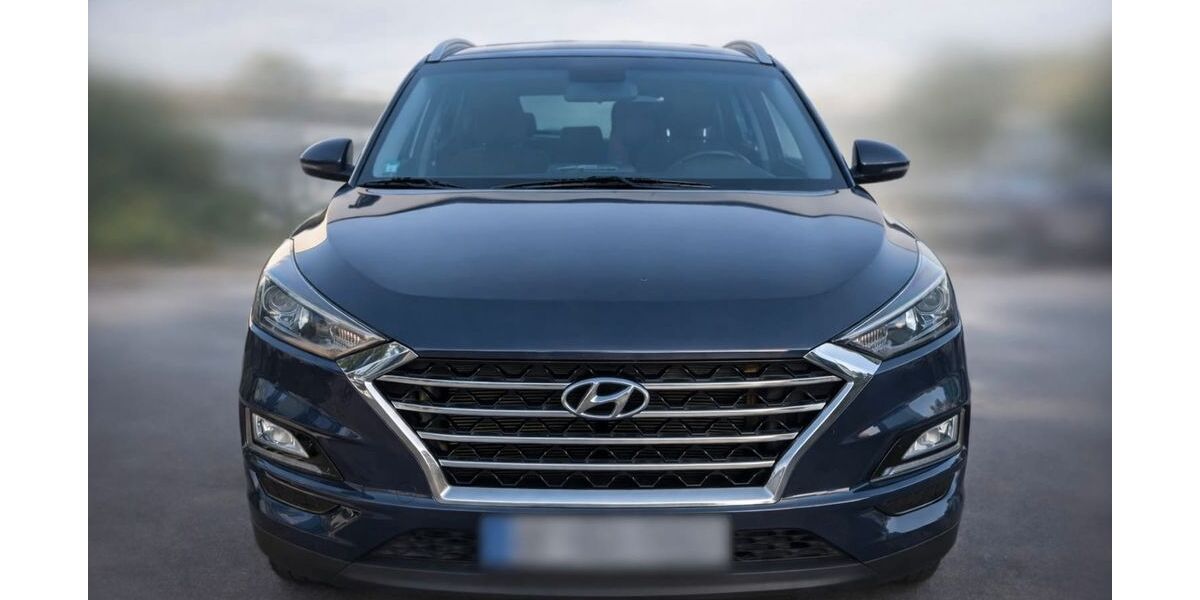 Hyundai TUCSON 64.028 km 15.199 &euro; Montabaur 56410