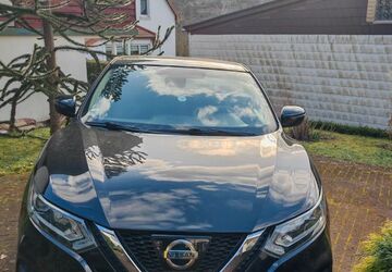 Nissan Qashqai 128.957 km 9.900 &euro; Dausenau 56132