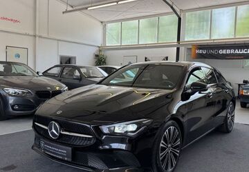 Mercedes-Benz CLA 200 Shooting Brake 185.000 km 18.950 &euro; Kretz 56630