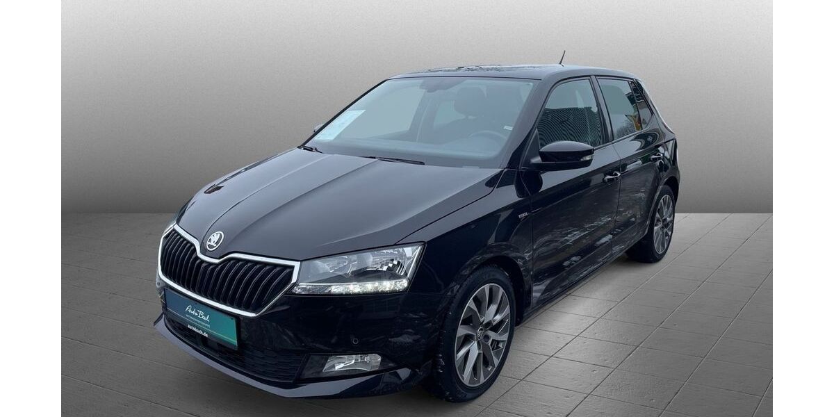 Skoda Fabia 32.908 km 13.490 &euro; Diez 65582