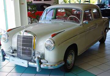 Mercedes-Benz 220 1.500 km 69.900 &euro; Mülheim-Kärlich 56218