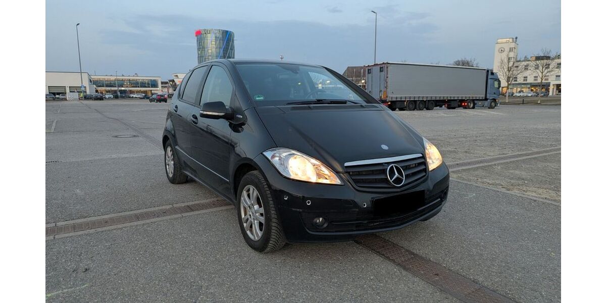 Mercedes-Benz A 160 126.354 km 3.500 &euro; Koblenz 56070