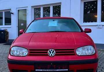 VW Golf 177.500 km 2.350 &euro; Kadenbach 56337