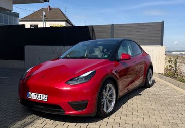 Tesla Model Y 80.000 km 32.000 &euro; Koblenz 56070