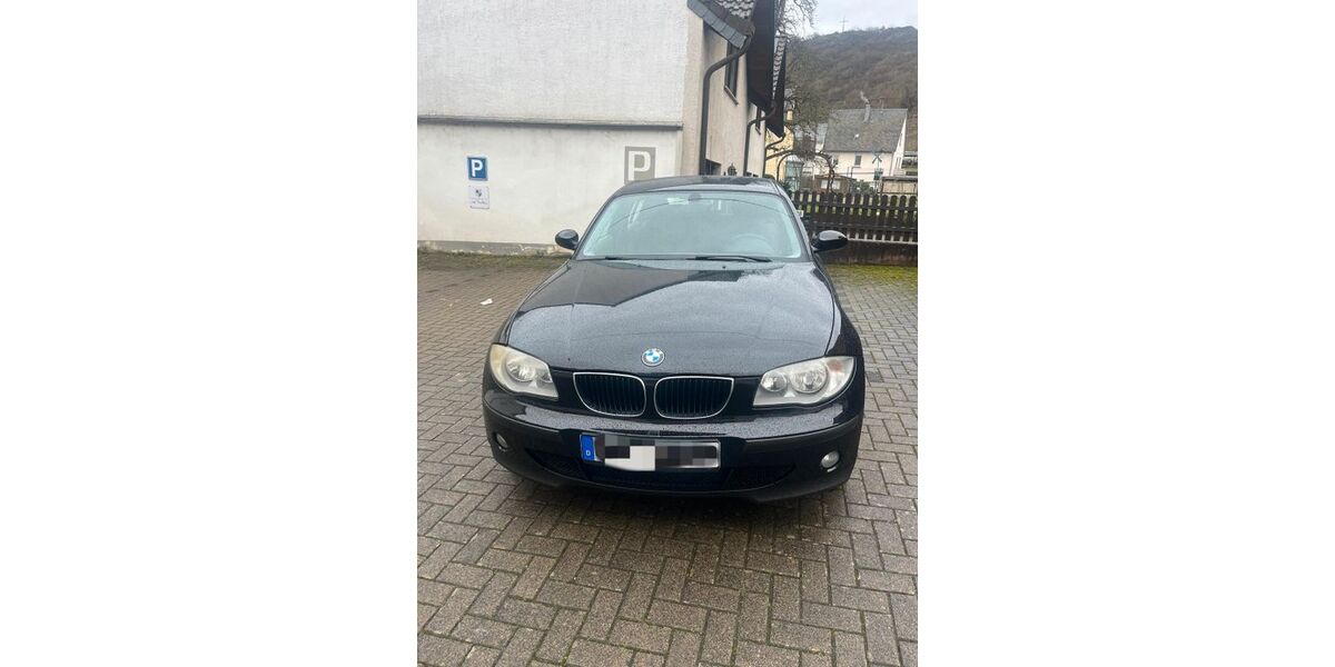 BMW 116 187.000 km 2.500 &euro; Treis-Karden 56253