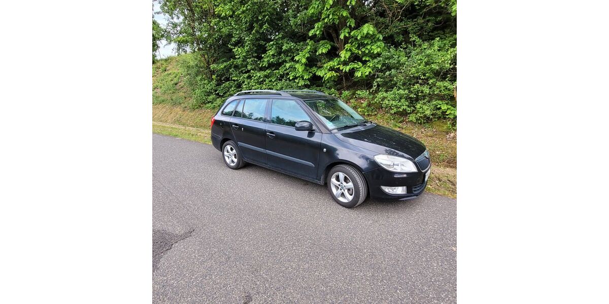 Skoda Fabia 173.000 km 2.577 &euro; Gering 56751