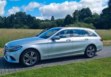 Mercedes-Benz 220 171.000 km 17.250 &euro; Leuterod 56244