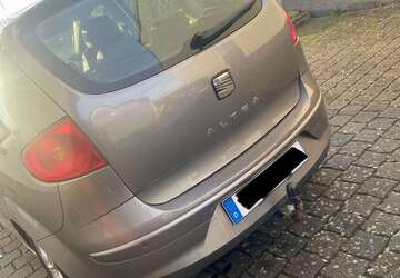 Seat Altea 225.000 km 2.500 &euro; Plaidt 56637