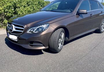 Mercedes-Benz E 220 34.400 km 22.200 &euro; Niederzissen 56651
