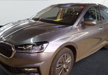 Skoda Fabia 5.156 km 21.590 &euro; Diez 65582