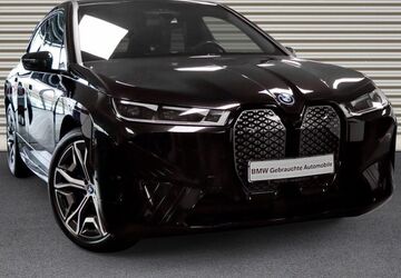 BMW iX 68.475 km 44.900 &euro; Koblenz 56073