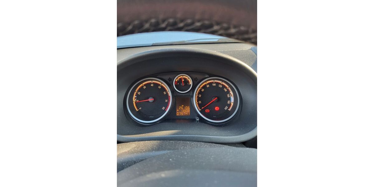 Opel Corsa 75.000 km 3.600 &euro; Emmelshausen 56281