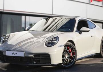 Porsche 992 9.999 km 159.950 &euro; Koblenz 56070
