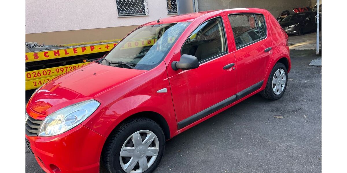 Dacia Sandero 194.500 km 1.350 &euro; Montabaur 56410
