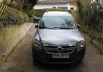 VW Tiguan 205.925 km 5.000 &euro; Birlenbach 65626