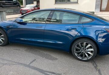 Tesla Model 3 142.000 km 19.800 &euro; Bassenheim 56220