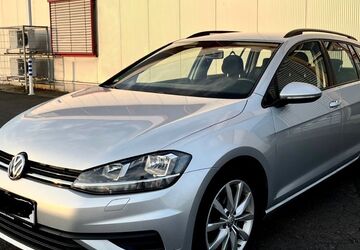 VW Golf 105.097 km 15.700 &euro; Koblenz 56075