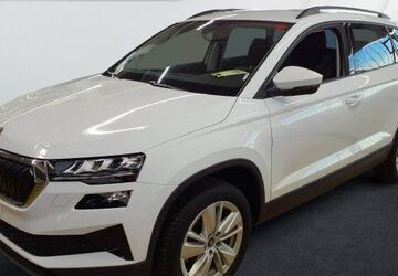 Skoda Karoq 24.113 km 30.590 &euro; Diez 65582