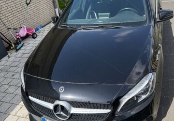 Mercedes-Benz A 180 110.000 km 15.900 &euro; Ochtendung 56299