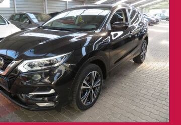 Nissan Qashqai 106.685 km 17.500 &euro; Nauort 56237