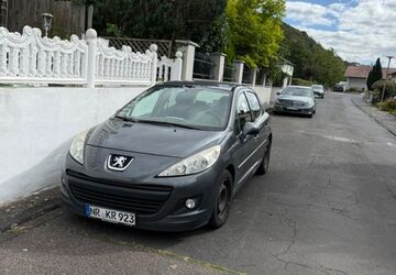 Peugeot 207 190.000 km 2.400 &euro; Rheinbrohl 56598