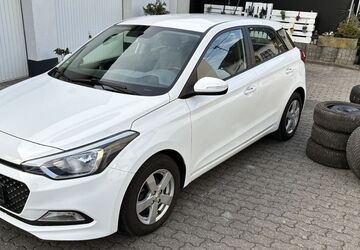 Hyundai i20 122.000 km 6.900 &euro; Kurtscheid 56581