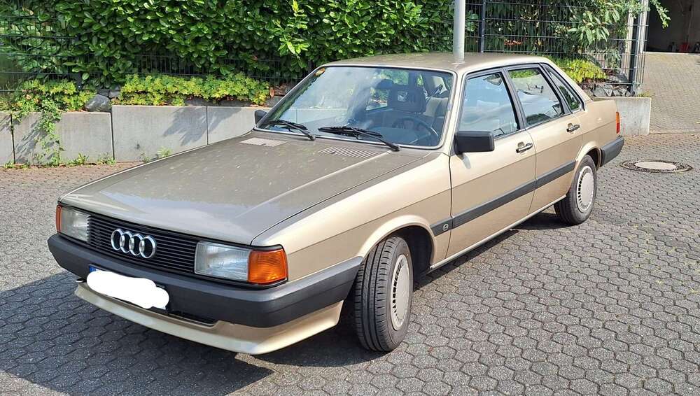Audi 80 196.000 km 5.000 &euro; Koblenz 56076
