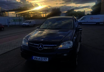 Mercedes-Benz ML 320 155.000 km 11.400 &euro; Koblenz 56072