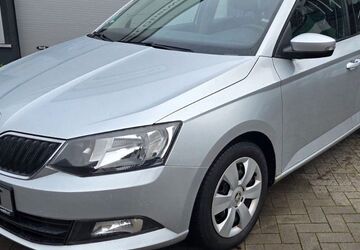 Skoda Fabia 69.990 km 9.999 &euro; Oberwesel 55430