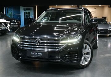 VW Touareg 150.158 km 31.580 &euro; Koblenz 56070