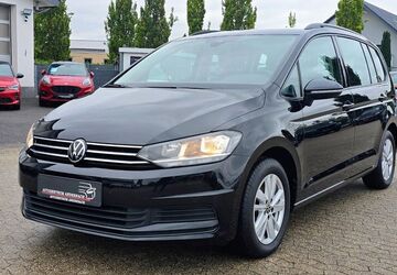 VW Touran 113.000 km 23.499 &euro; Andernach 56626