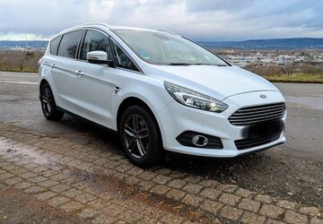 Ford S-Max 90.000 km 18.999 &euro; Mülheim-Kärlich 56218