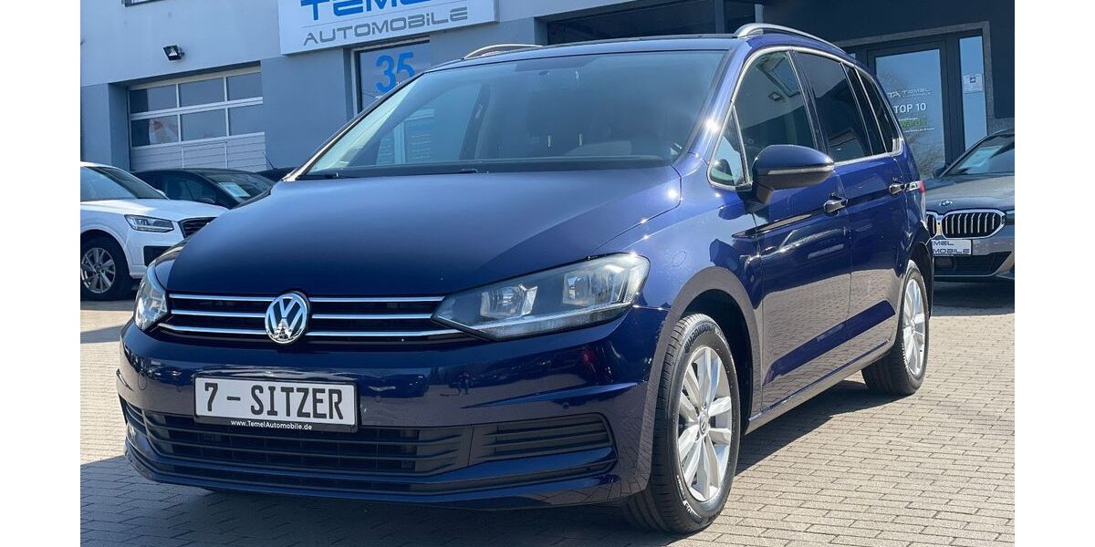 VW Touran 130.596 km 16.990 &euro; Montabaur-Eschelbach 56410