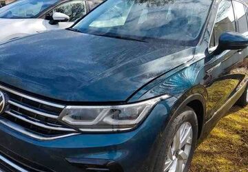 VW Tiguan 29.700 km 28.990 &euro; Heiligenroth 56412