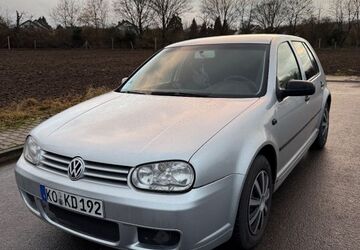 VW Golf 134.000 km 3.800 &euro; Koblenz 56068